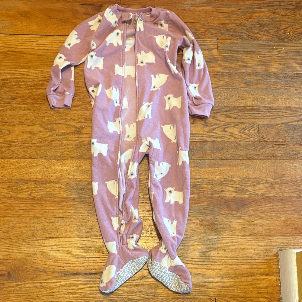 🔥5 FOR $25🔥 Carter's Purple Kids Pajamas with Polar Bear Design
